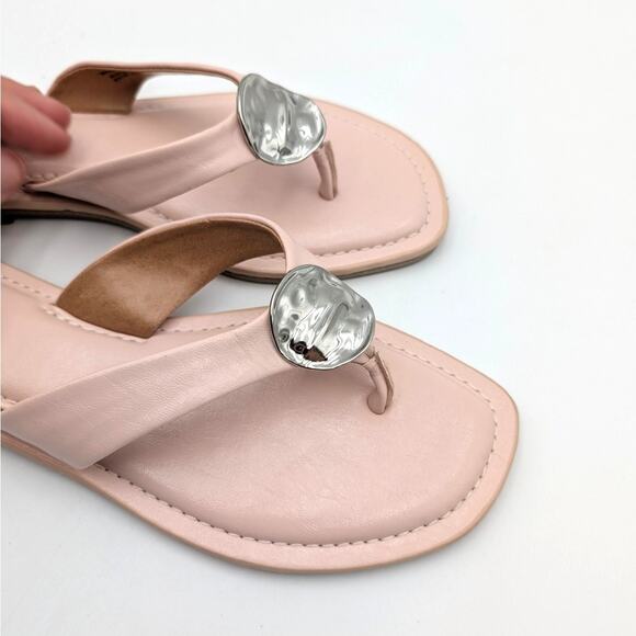 DV by Dolce Vita Jespar Slide Sandal Women's Pink Shiny Size US7 EU37.5 - Picture 11 of 11